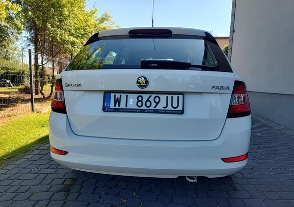 Skoda Fabia cena 38899 przebieg: 93931, rok produkcji 2019 z Urzędów małe 466